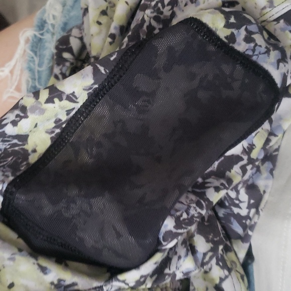 Lululemon Jet Crop Slim Luxtreme joggers size 6 - Picture 5 of 12